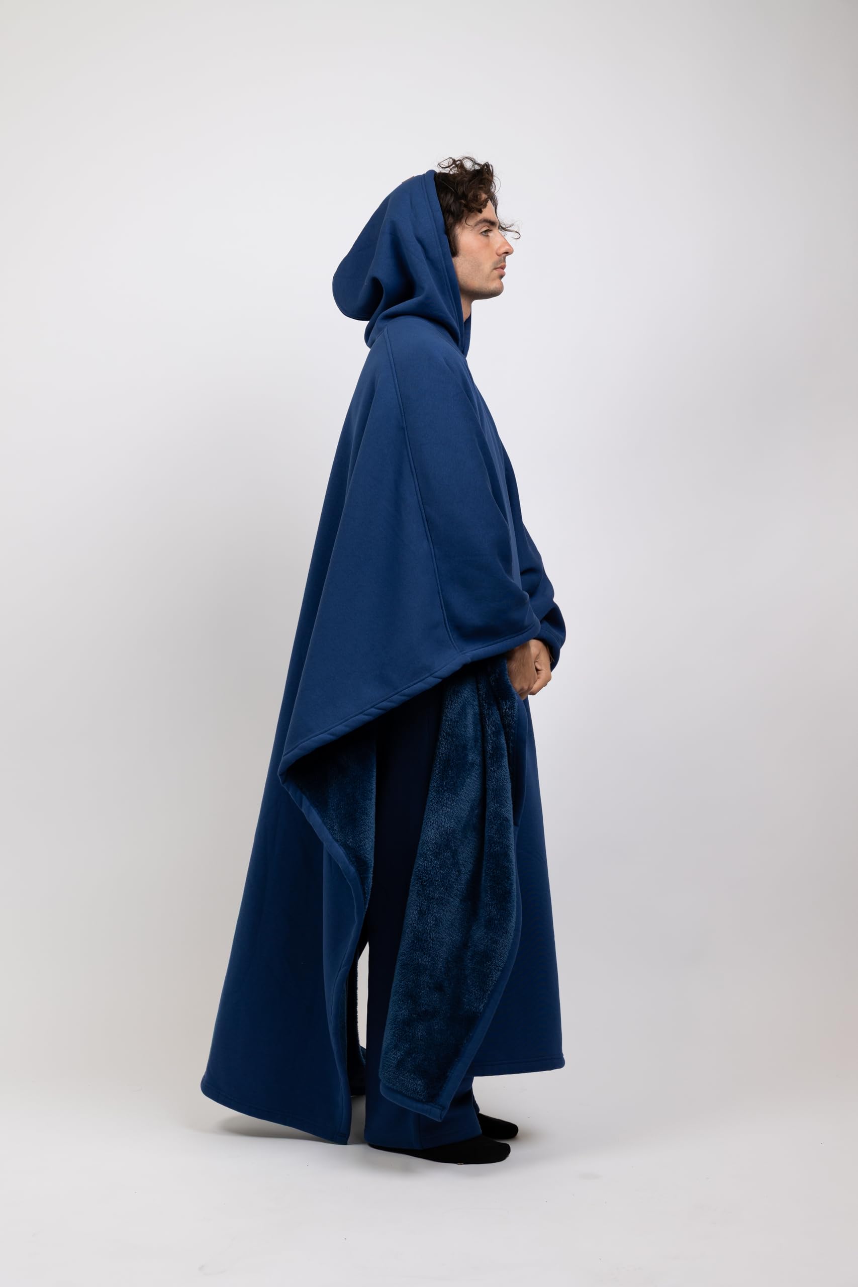 FREE THE SHEEP Eden Hoodie – Oversized Weighted Hoodie Cloak with Ultra-Soft Faux Fur Liner