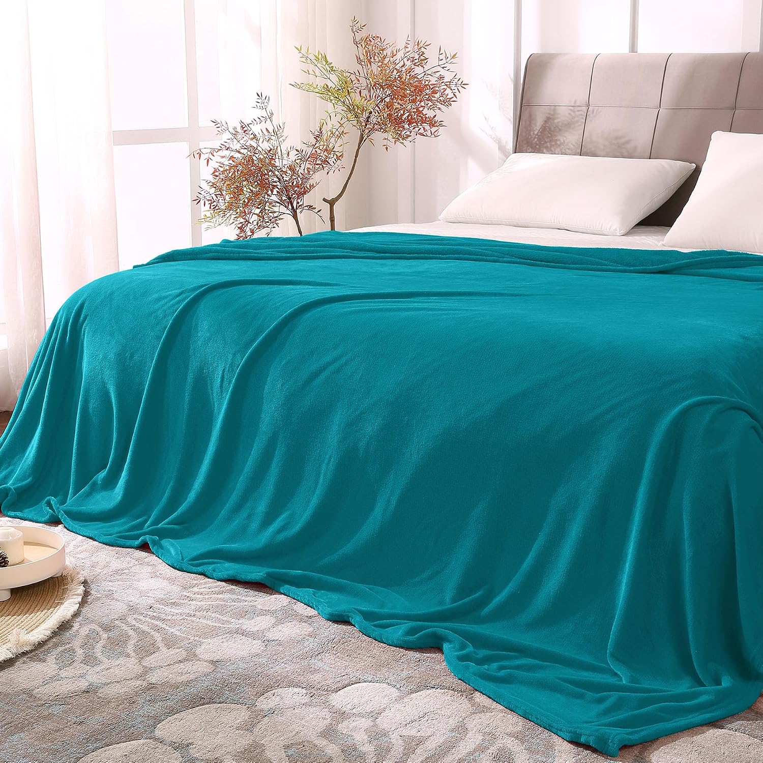 BEDELITE Fleece Blanket Black Throw Blankets for Couch & Bed, Luxury Plush Cozy Fuzzy Blanket 50x60 inches, Super Soft Warm Lightweight Throw Blanket for Travel Camping