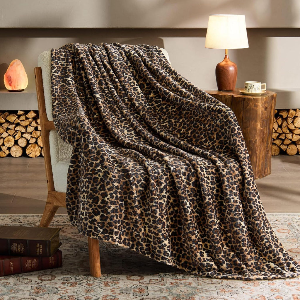 BEDELITE Fleece Blanket Black Throw Blankets for Couch & Bed, Luxury Plush Cozy Fuzzy Blanket 50x60 inches, Super Soft Warm Lightweight Throw Blanket for Travel Camping