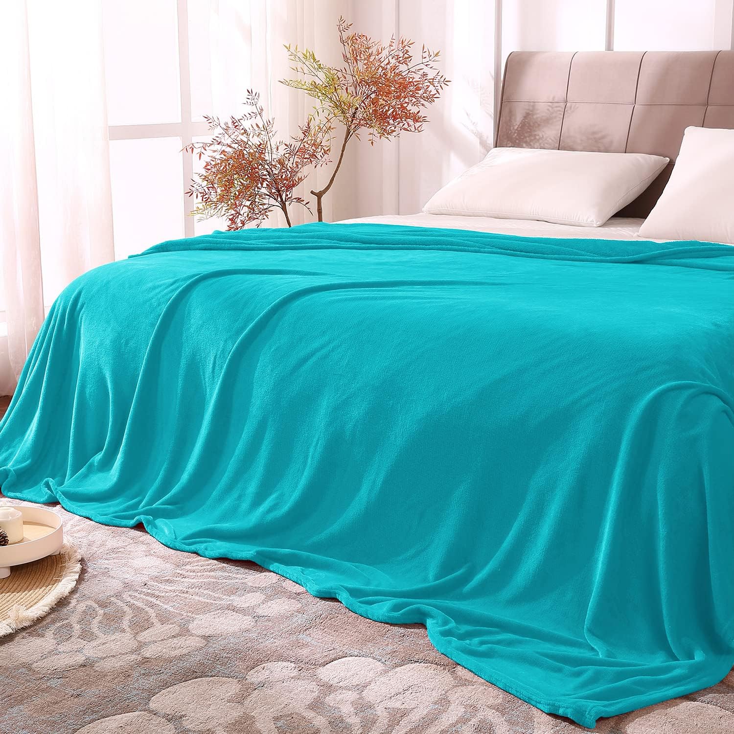 BEDELITE Fleece Blanket Black Throw Blankets for Couch & Bed, Luxury Plush Cozy Fuzzy Blanket 50x60 inches, Super Soft Warm Lightweight Throw Blanket for Travel Camping