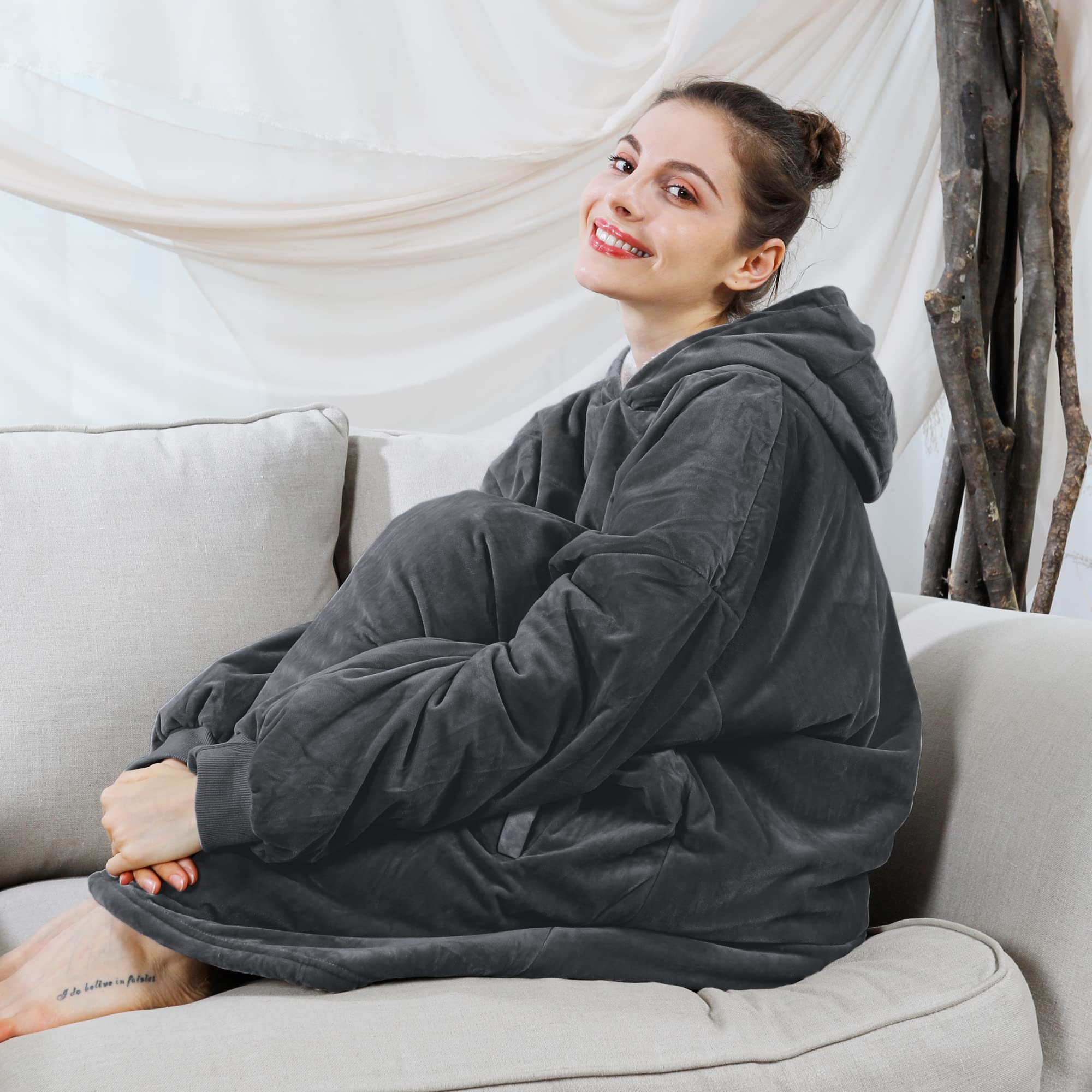 AmyHomie Wearable Blanket Hoodie for Adults & Teens,Oversized Sherpa Hooded Blanket,Warm Cozy Blanket Sweatshirt as Christmas Birthday Gifts for Women Men