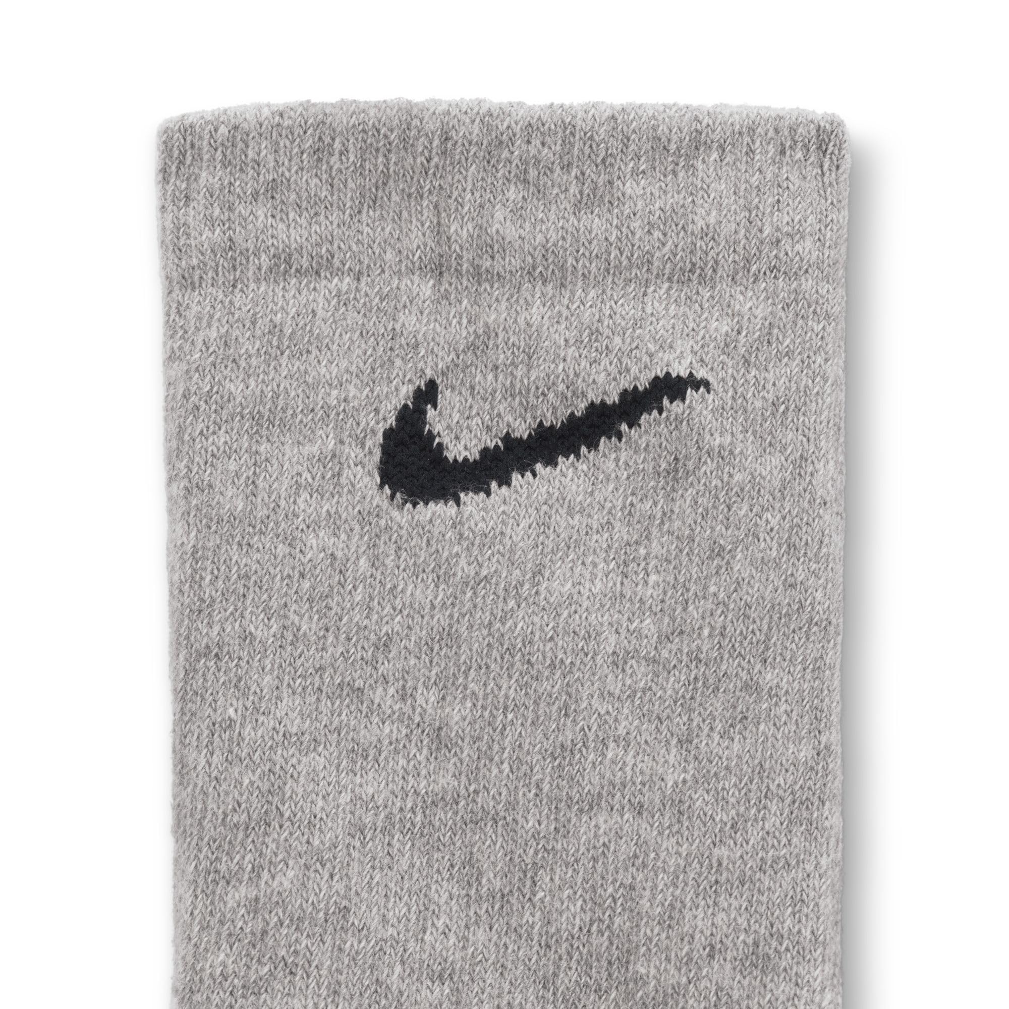 Nike Unisex Adult Everyday Cushioned Training Crew Socks (6-Pack) | Mens and Womens